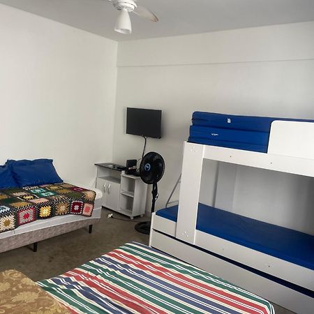 Appartamento Apto 5 Pessoas Canto Do Forte Av Mallet Praia Grande Esterno foto