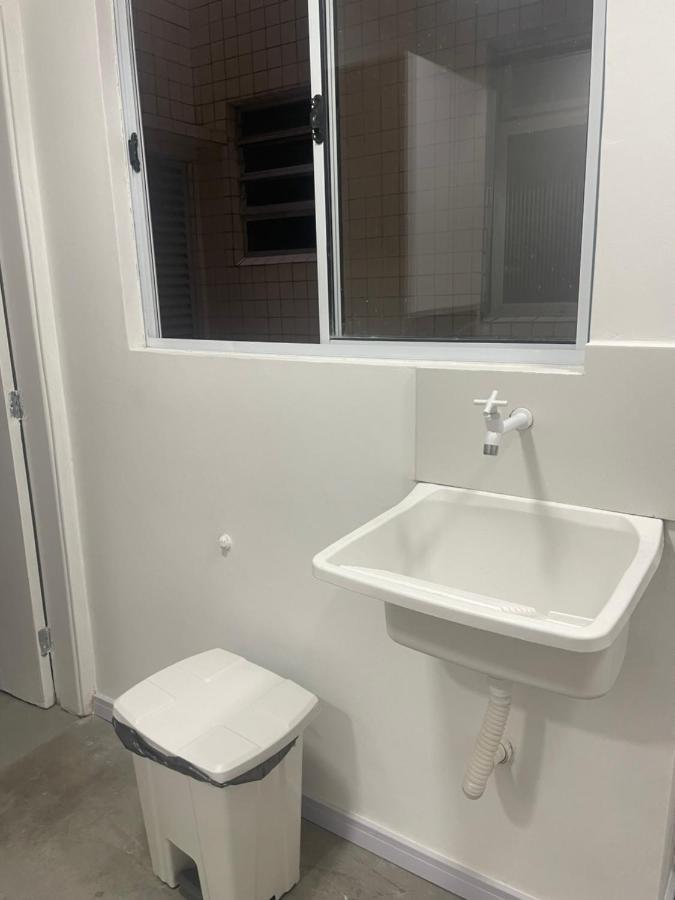 Appartamento Apto 5 Pessoas Canto Do Forte Av Mallet Praia Grande Esterno foto